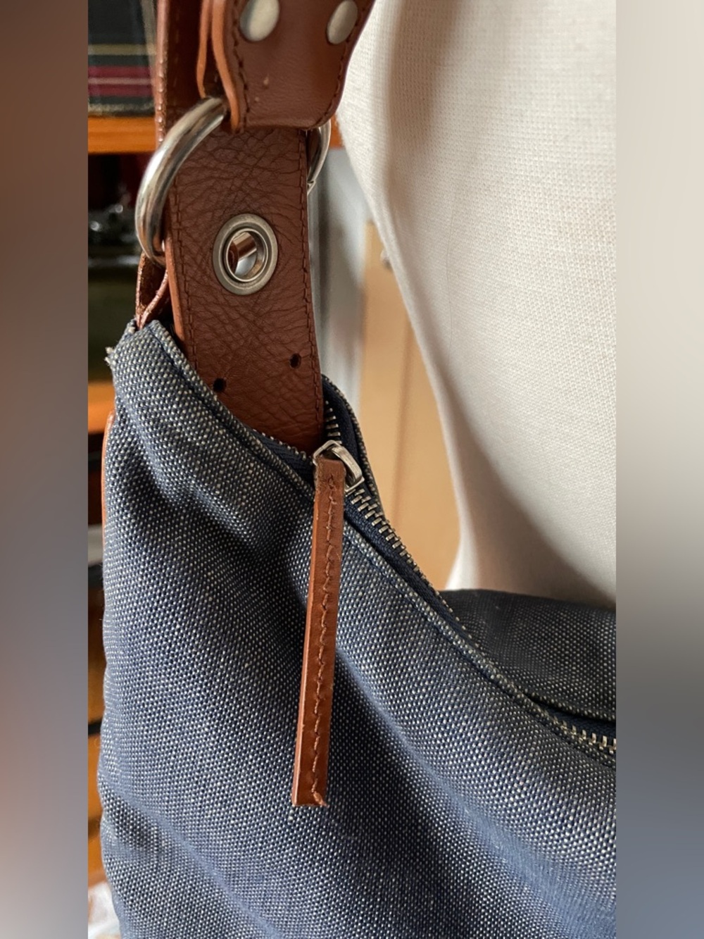 Banana Republic // Blue Canvas Shoulder Bag Crossbody Tan Leather Strap and Trim - Picture 14 of 15